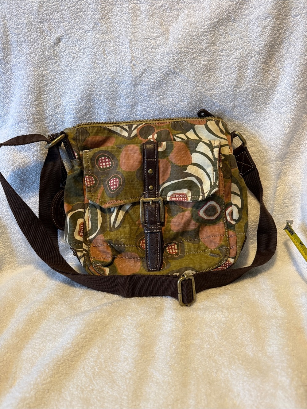 Fossil Vintage Hawaiian Flower Print Canvas Crossbody with